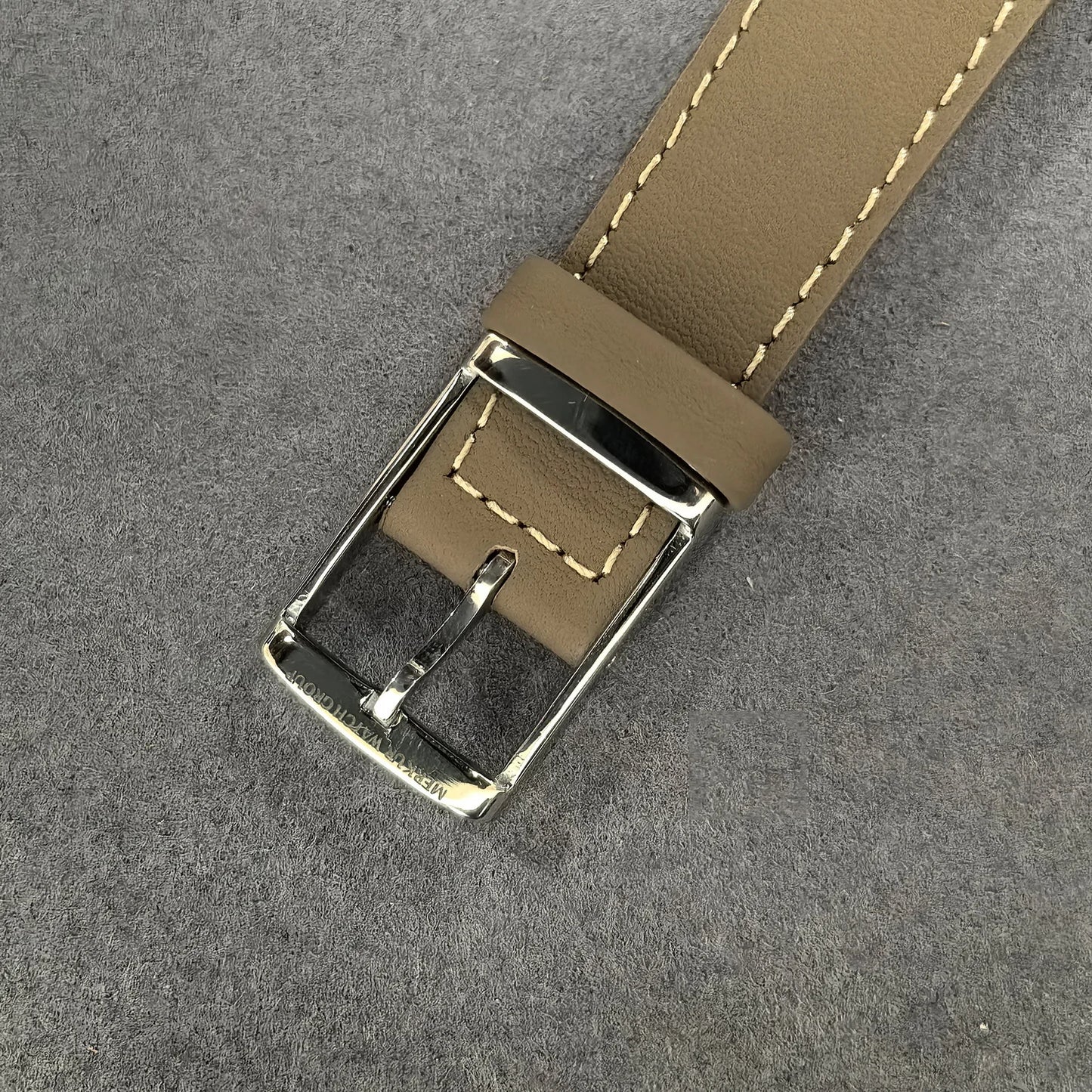 Jump Hour Watch - Sapphire 38mm Automatic