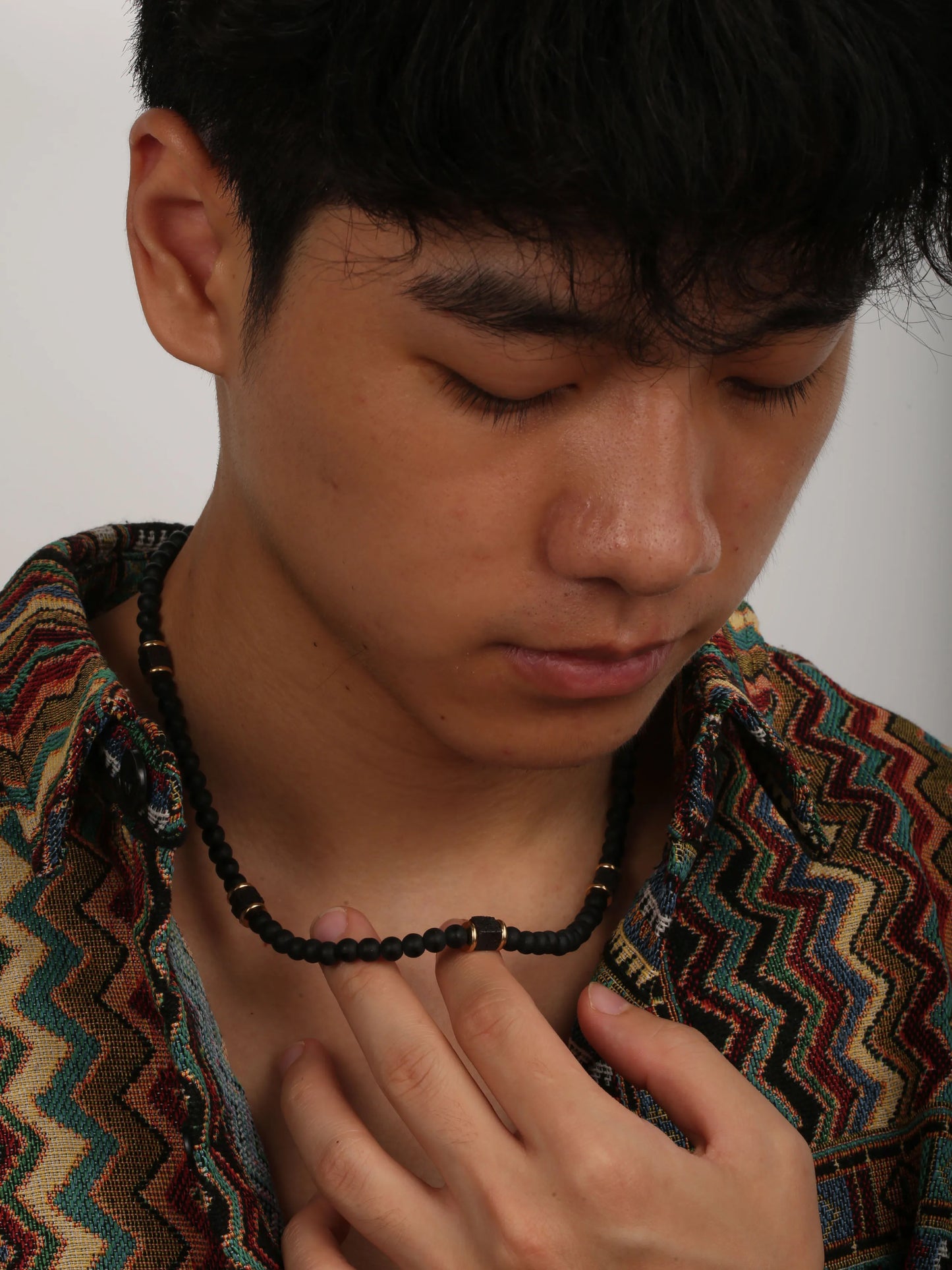 1PC Fashion Vintage Black Beaded Necklace for Men Lava Stone Necklace Men Jewelry